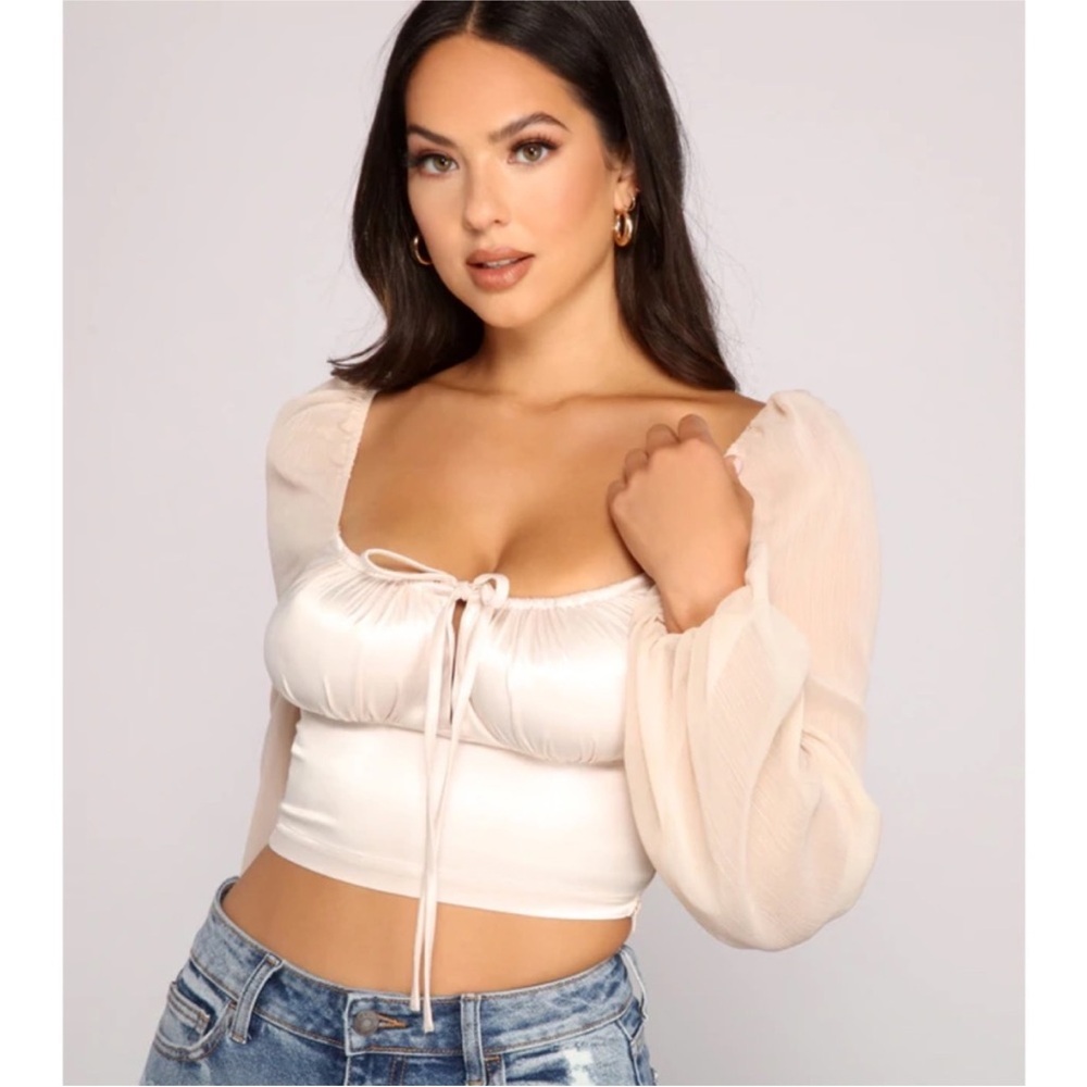 Windsor Cream Puff Sleeve Crop Top